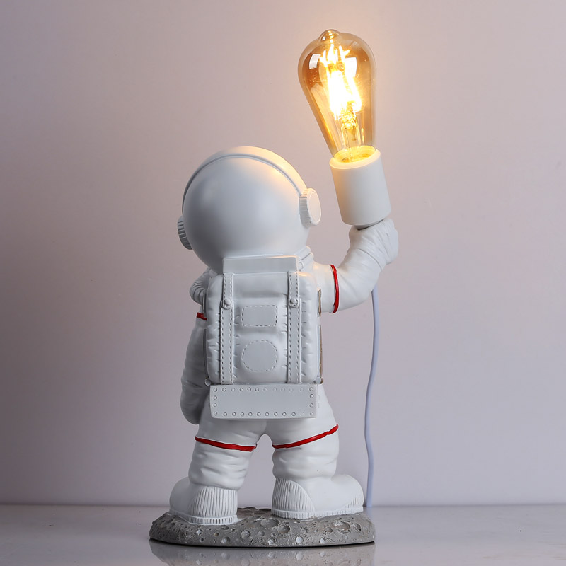 lámpara de pie astronauta